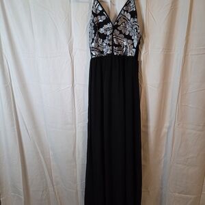 Soieblu Black and Silver Floral Sequin Maxi Dress Size S